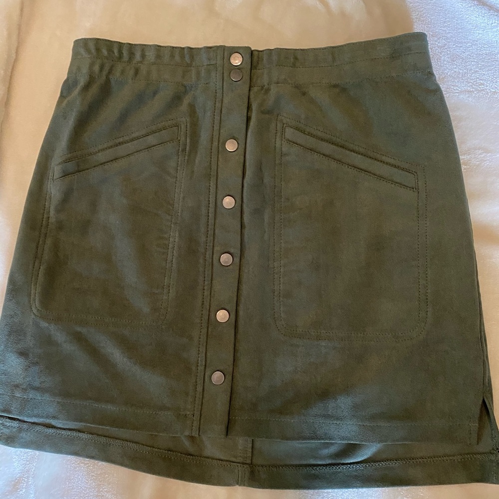 Green skirt